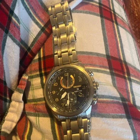 Seiko Silver and Gold Luxury Bag